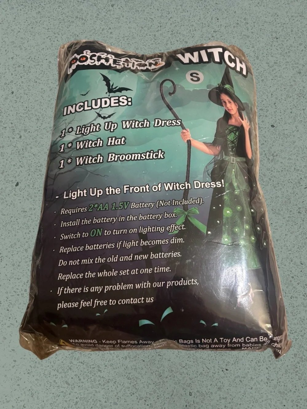 Poshetion Girls Witch Costumes, Light Up Halloween Witch Dress with Witch Broom